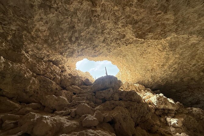SINKHOLE SIGHTSEEING TOUR
